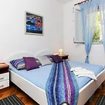 Lina - Five Bedroom With Terrace And Sea View Villa *