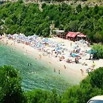 Lina - Five Bedroom With Terrace And Sea View *
