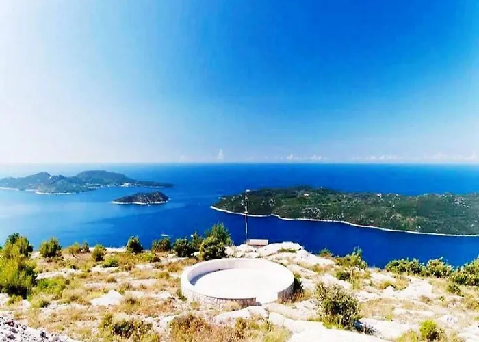 Lina - Five Bedroom With Terrace And Sea View Villa