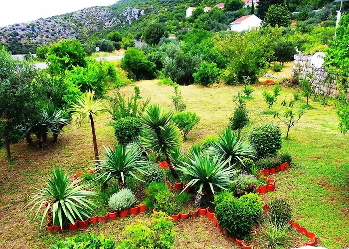 Lina - Five Bedroom With Terrace And Sea View *